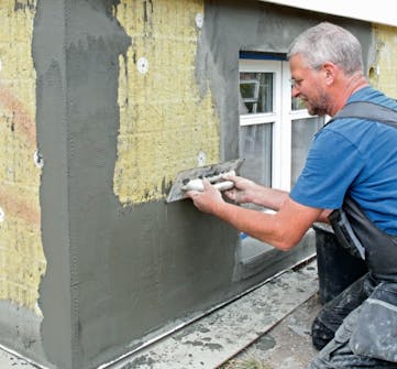 Ved isolering av grunnmur dekkes hele flaten med mørtel Ved isolering av grunnmur dekkes hele flaten med mørtel